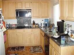 Granite kitchen counters