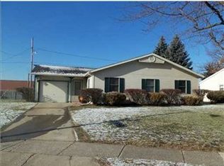 4621 Inverness Ln, South Bend, IN 46614
