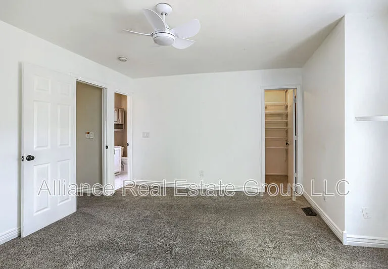 9677 Whitecliff Pl — Photo 13
