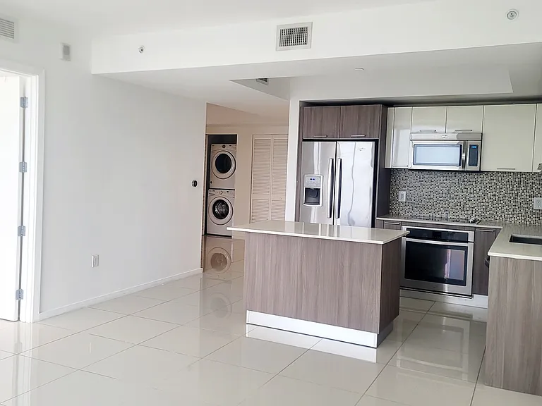 5252 NW 85th Ave #1208 — Photo 18