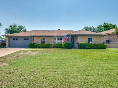6767 Wilton Dr, Fort Worth, TX, 76133