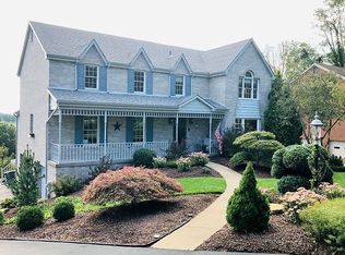 124 Froebe Rd, Venetia, PA 15367