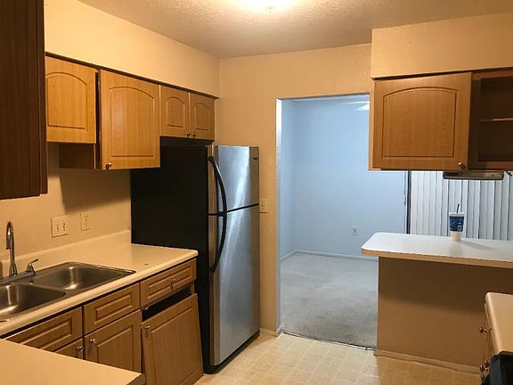 2nd image of 4349 S Semoran Blvd