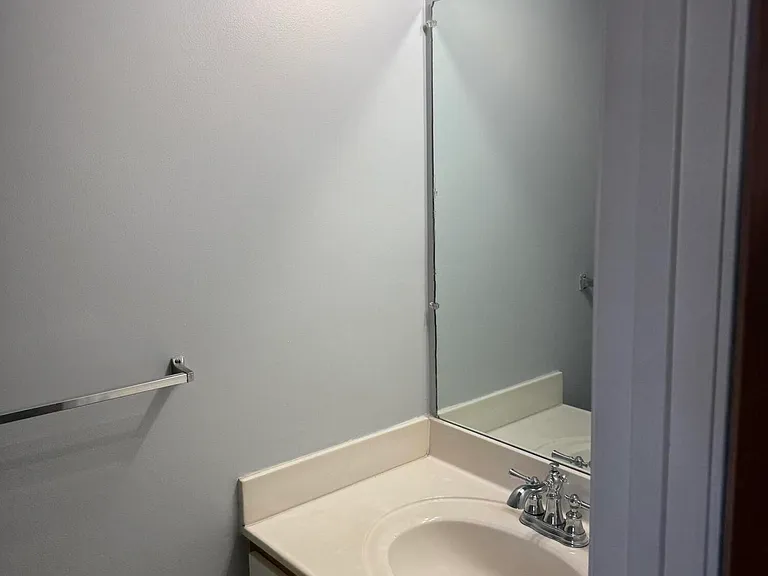 3320 Bridges St #1 — Photo 6