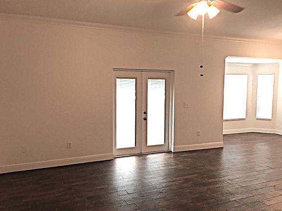 5th image of 11013 Sailbrooke Dr