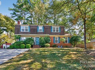 10917 Blue Heron Dr, Charlotte, NC 28226