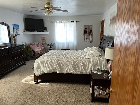 3rd image of 1315 Northwood Dr #1315