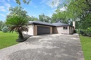 15 Presidio Rd