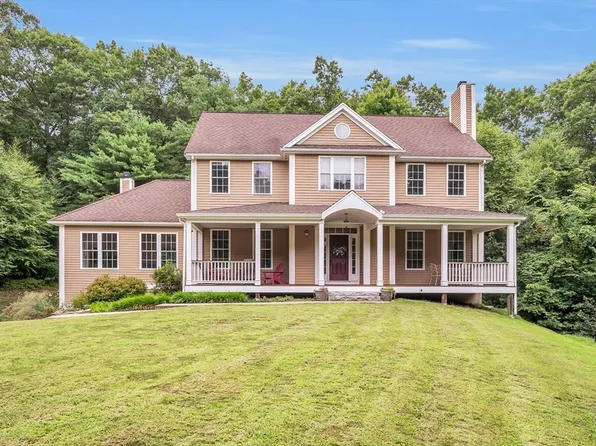 18 Danforth Ln, Bolton, MA 01740
