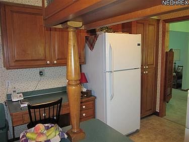 4th image of 4009 Carlton Dr NW