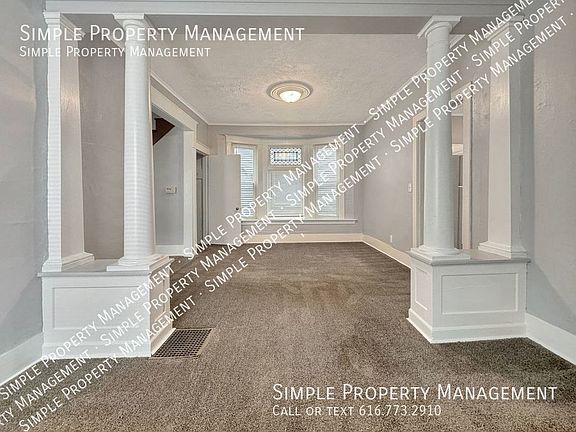 4th image of 135 Sweet St NE