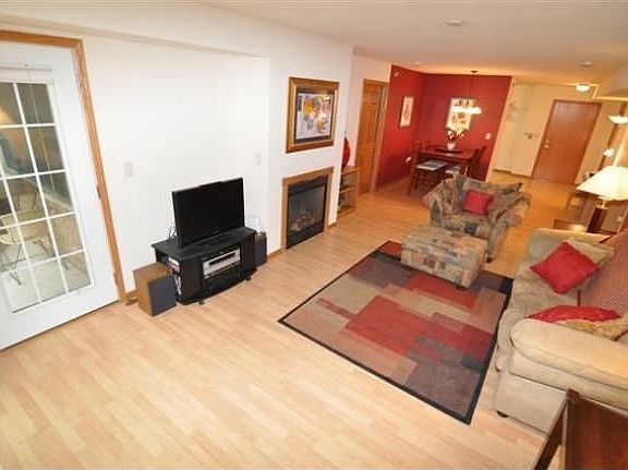 3rd image of 5399 Blue Bill Park Dr Unit 5