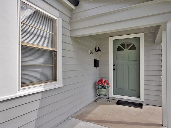 3rd image of 156 N Glendale Ave
