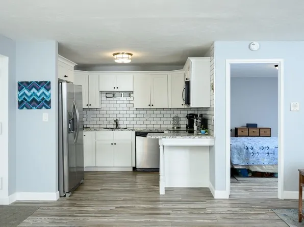 55 Tall Oaks Dr Unit 601, Weymouth, MA 02190