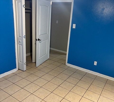 5th image of 704 S 17th St