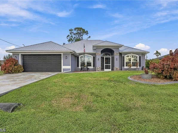 2301 NE 33rd Ln, Cape Coral, FL 33909