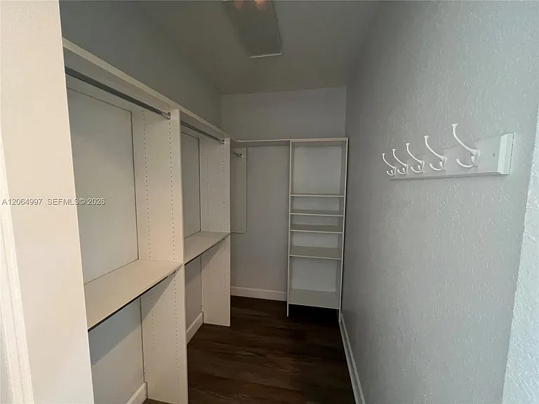 2804 Eagle Rock Cir #801 — Photo 22
