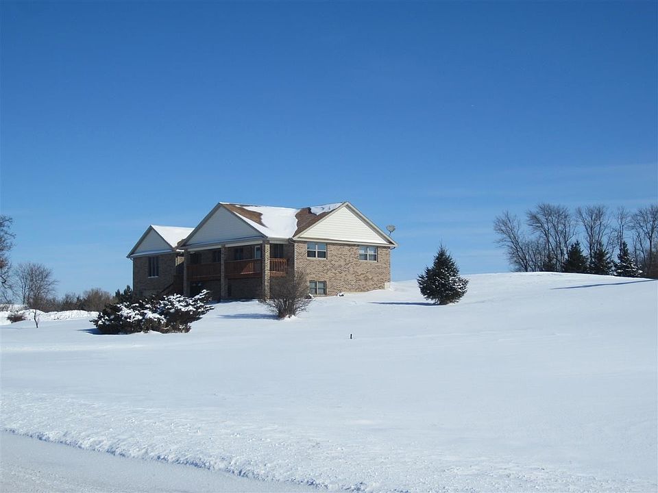 1st image of 1748 Spring Rd