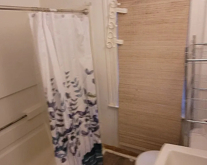 Main Full Bathroom on 2ns Floor