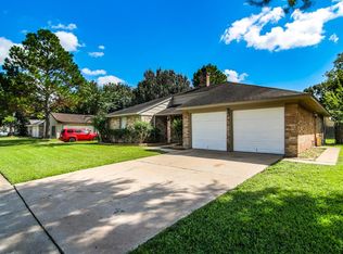 15727 Beechnut St, Houston, TX 77083
