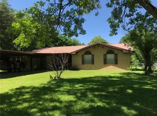 505 Pin Oak Dr, Caldwell, TX 77836