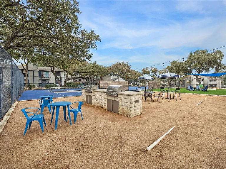 Elevate at Huebner Grove — Photo 11