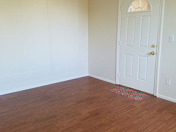 5th image of 11232 Fulmer Dr #B
