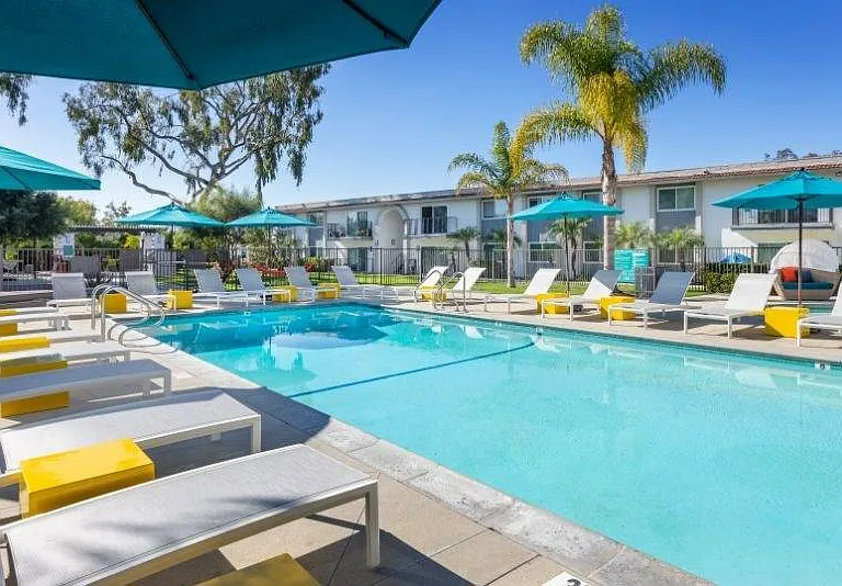 Resort-Style Pool
