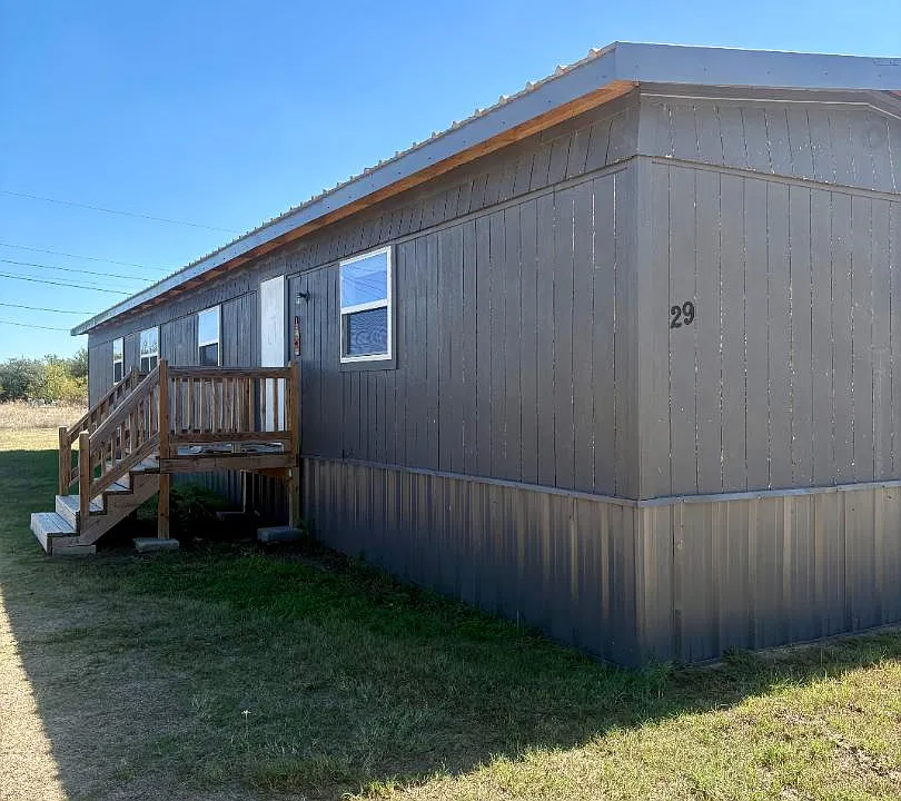 150 Private Road 1610