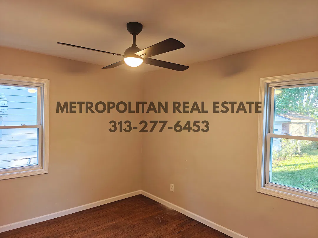3 bed, 1143 sqft, $1,550 — Photo 2