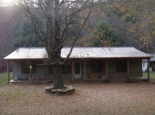 1007 Little Vine Rd, Hillsville, VA 24343