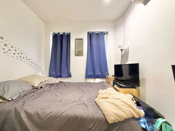 83 Starr Street image 3 of 8