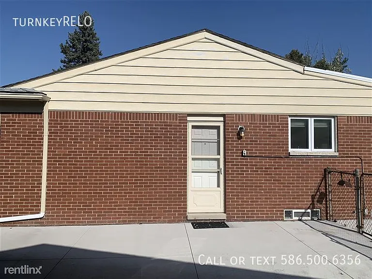 38428 Tottenham Rd — Photo 38