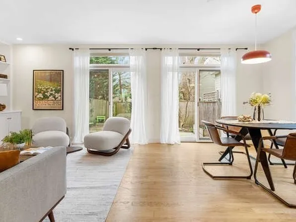164 Elm St N Unit 2, Cambridge, MA 02140