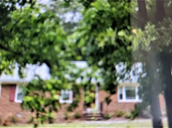 9712 Alfaree Rd, North Chesterfield, VA 23237
