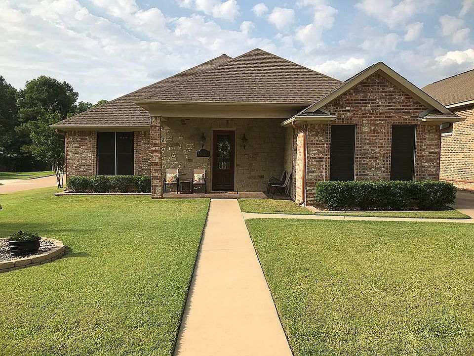 1st image of 3120 Summer Hill Cir