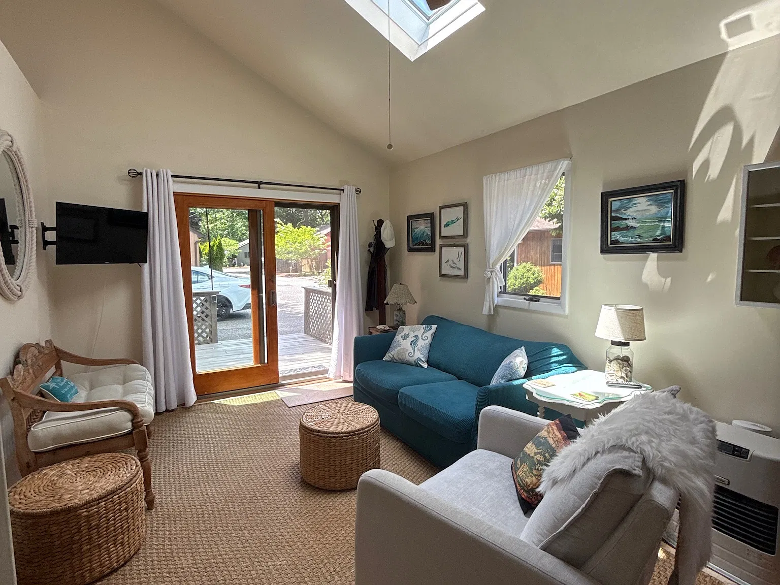 Winter Rental Cottage — Photo 3
