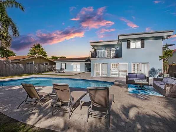 736 NE 34th Court, Oakland Park, FL 33334