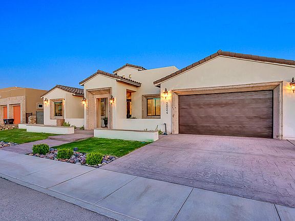 5th image of 2024 Hacienda Sol Dr