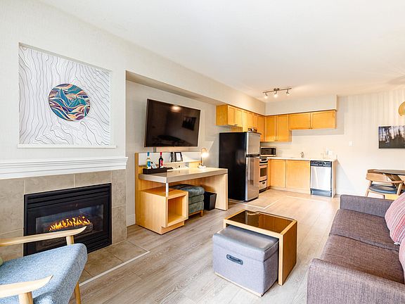 5th image of 4308 Main St #2318/20