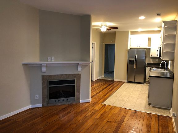 3rd image of 1212 Saint James St