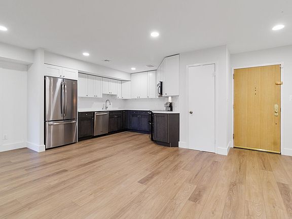 Kitchen/Front door
