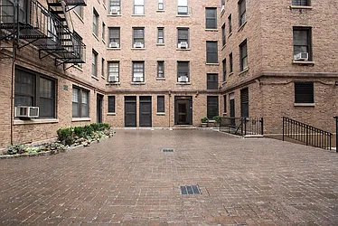 Rented by Emor Management Inc.