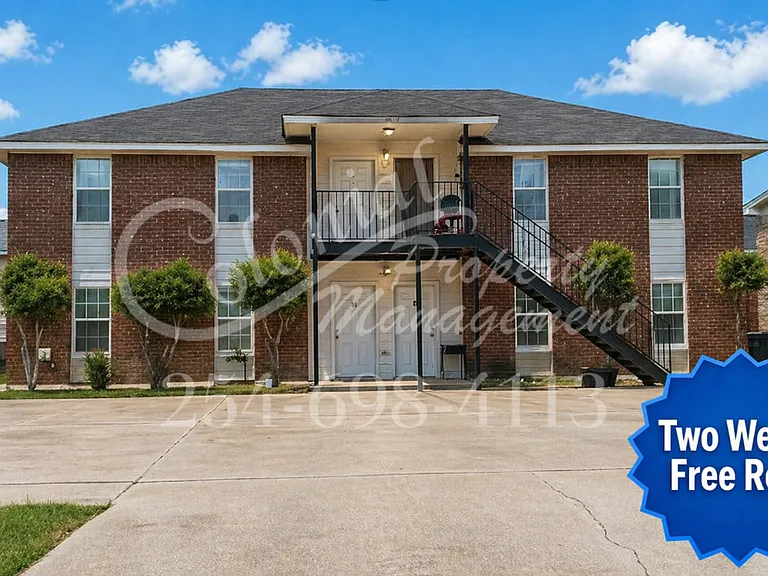 1703 Benttree Dr #B — Photo 1