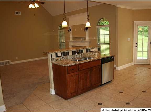 5th image of 8684 Shallow Creek Dr