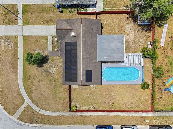 3rd image of 5020 Pine St