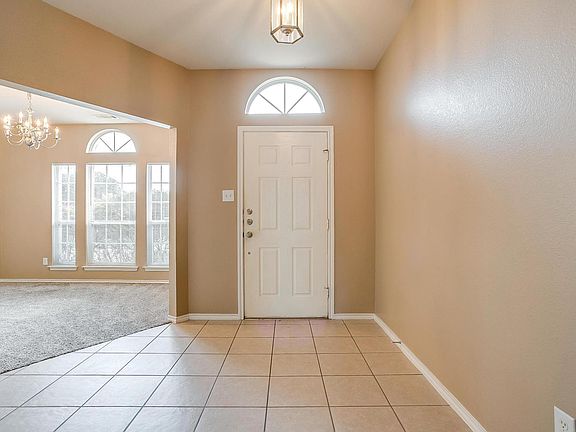 3rd image of 6421 Alexandra Meadows Dr