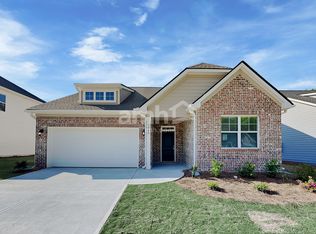 7060 Creeksong Dr, Douglasville, GA 30134