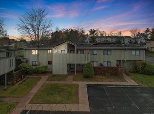 129 Webster Ct UNIT 129, Newington, CT 06111