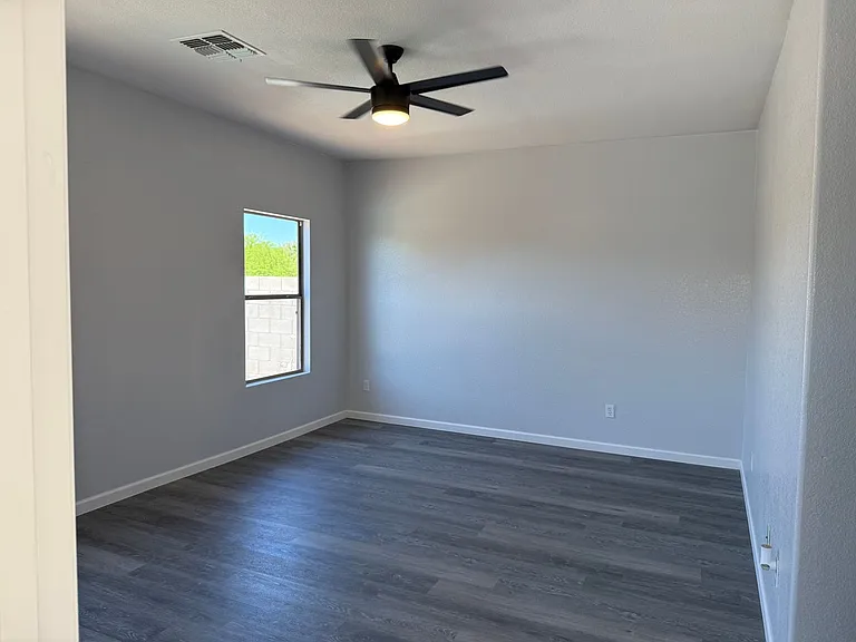 33190 N Cherry Creek Rd — Photo 15